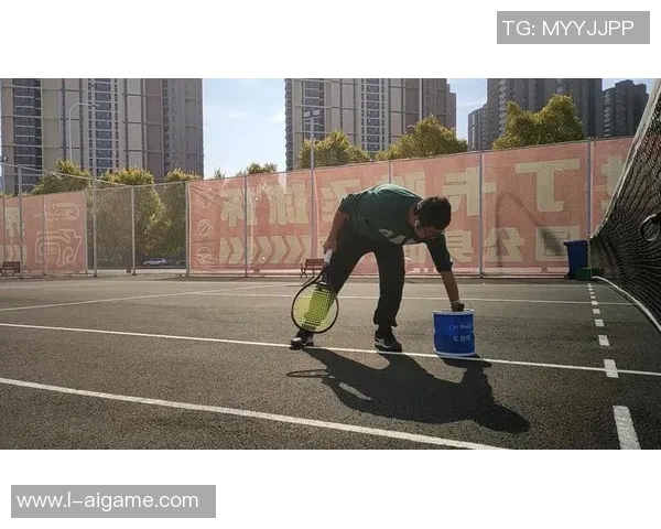 提升足球运动员协调性的方法与训练技巧探讨